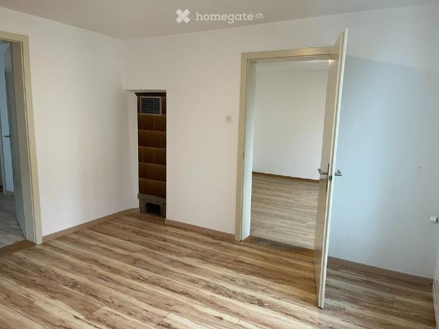 Viel Platz zum fairen Preis 3.5 Zi. mit 2 Dachzi. Sitzplatz