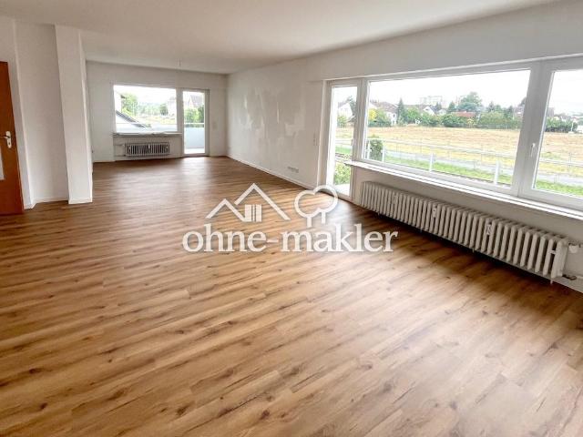 Viel Platz 4,5 ZW 1. OG großer Balkon modernes Tageslichtbad