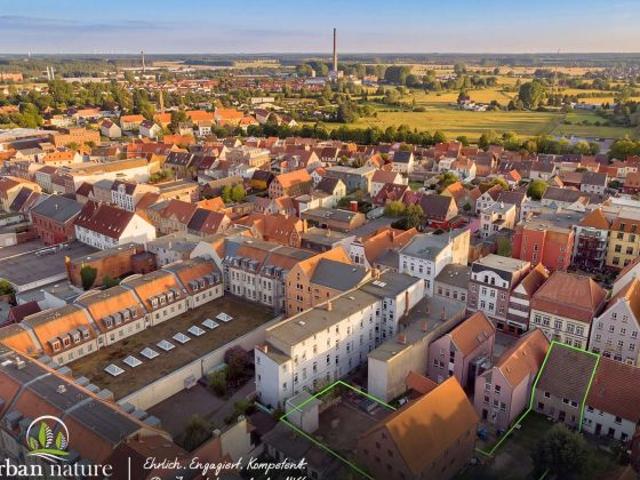 Viel Potenzial in bester Lage – Sanierungsensemble in Barths Innenstadt