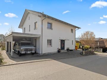 VIEL RAUM & KOMFORT MODERNES 5.5 ZIMMER EINFAMILIENHAUS