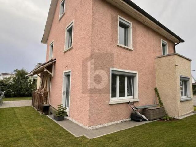 VIEL RAUM, VIEL LICHT, GANZ NEU SANIERT