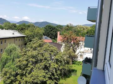 Viel Raum zum Leben großzügige helle Wohnung in Graz Geidorf mit ausgezeichneter Infrastruktur und wunderbarer Aussicht!