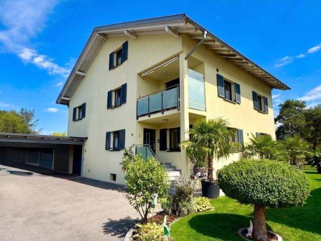 Vielfältiges Mehrfamilienhaus in Feldkirch Gisingen mit Garten eine seltene Gelegenheit mit viel Liebe zum Detail steht zum Verkauf