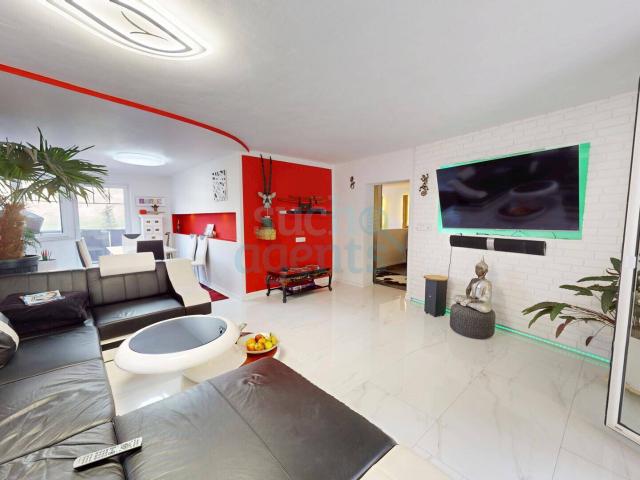 Vielseitig nutzbar: 182 m² Wohnfläche auf 2 Wohneinheiten mit Garten & Terrassen