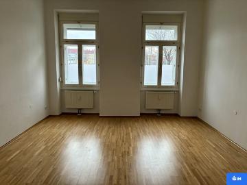 Vielseitig nutzbare Erdgeschossfläche – Wohnung oder Büro