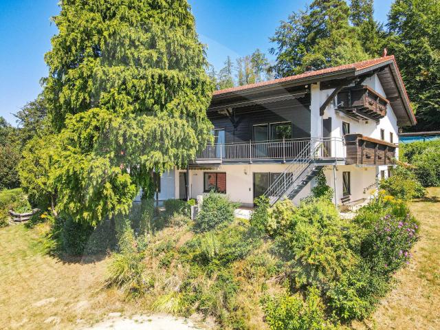 Vielseitig nutzbares Mehrgenerationenhaus mit traumhaftem Panoramablick über Hauzenberg