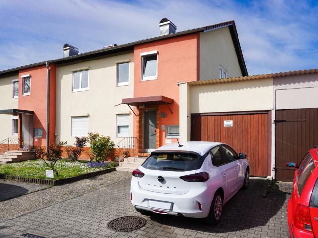 Vielseitige DHH mit Garten & Garage in ruhiger Lage von NSU Amorbach EG vermietet, OG frei