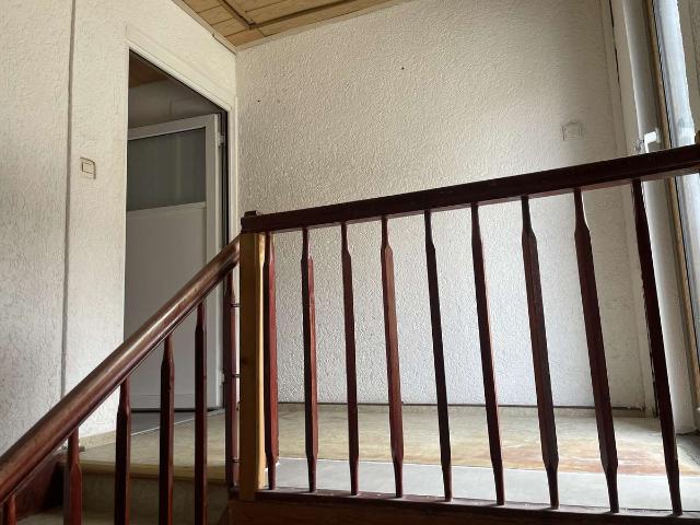 Vielseitiger Wohnraum: 4 Zimmer Dachgeschosswohnung in Jettingen