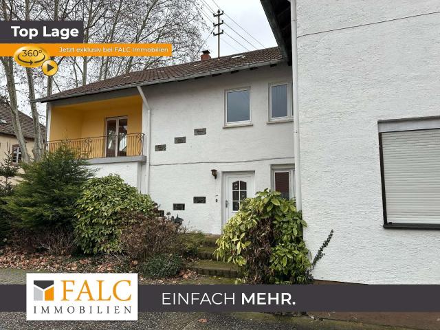 Vielseitiges Anwesen mit Vorder und Hinterhaus, Halle, Scheune und Entwicklungspotenzial