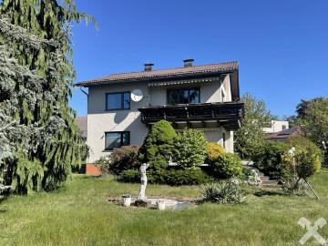 Vielseitiges Ein /Zweifamilienhaus in toller Grünruhelage in Graz Webling