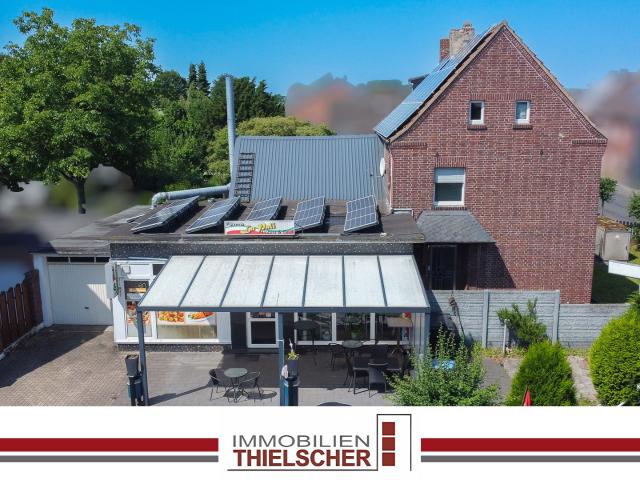 Vielseitiges Einfamilienhaus mit Gewerbeeinheit, Garage und Photovoltaikanlage in Gangelt