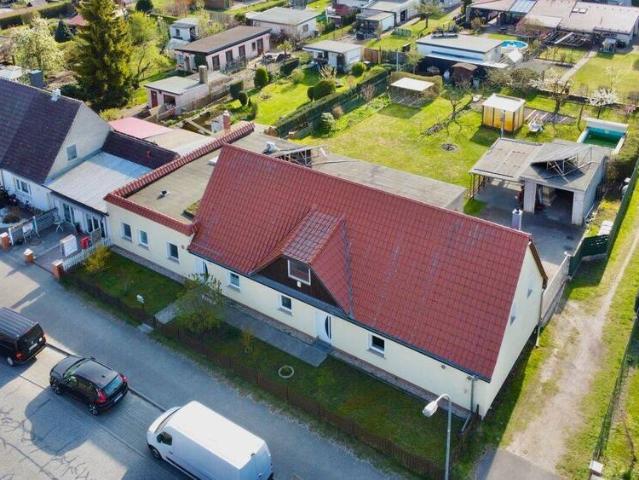 Vielseitiges Einfamilienhaus mit Option zum Zweifamilienhaus großzügiges Grundstück und Süd West Lage
