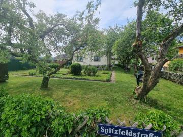 Grein, Bezirk Perg, Oberösterreich - Garten
