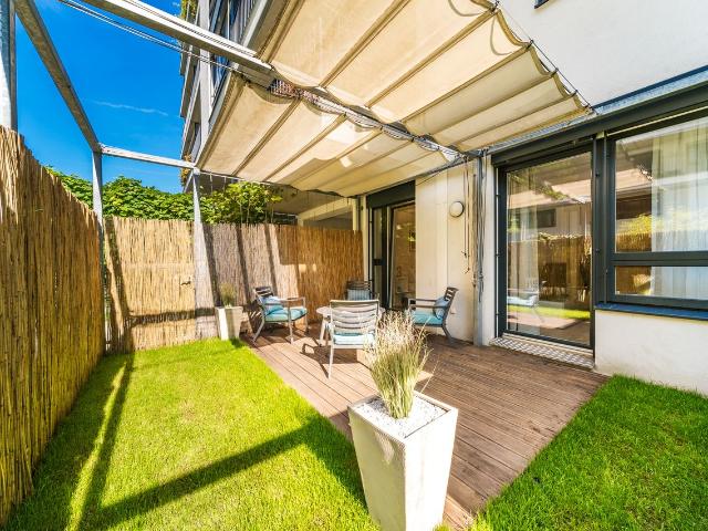 Vienna Central Apartment with private garden, fitness and wellness area, Vienna Amsterdam Apartments for Rent