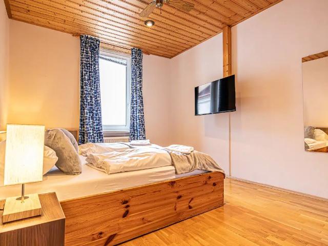 Vienna's Finest: Spacious Apt. w/2+1 Configuration