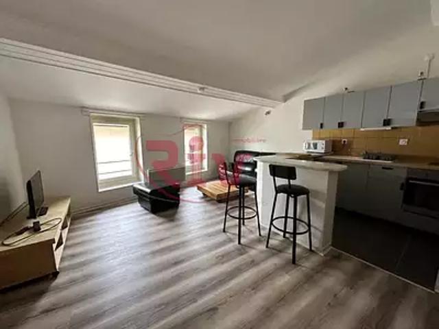 Vienne 38200 Location appartement 2 pièces t2 terrasse