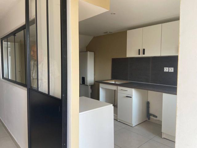 VIENNE Appartement 4 pièce s