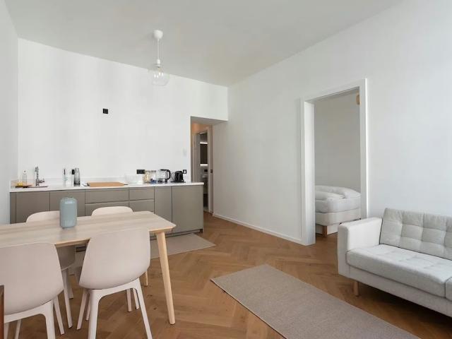 Viennese Apartment, Vienna Amsterdam Apartments for Rent