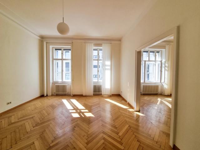 Viennese Residential Building, near Argentinierstraße / Belvedere