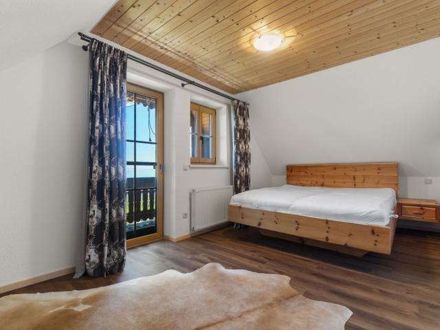 Vier Jahreszeiten & ein Zuhause Exklusives Pisten Chalet auf der Hochrindl mit Wellness & Panoramaterrasse