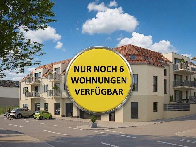 VIER ZIMMER mit Balkon & tollem Ausblick