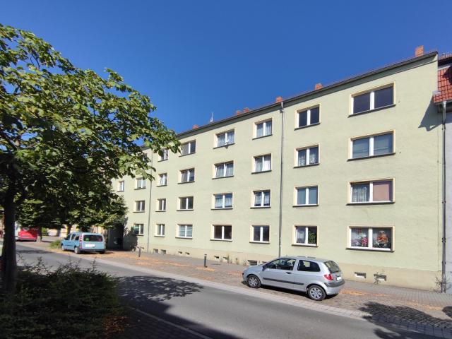 VIER ZIMMER mit BALKON