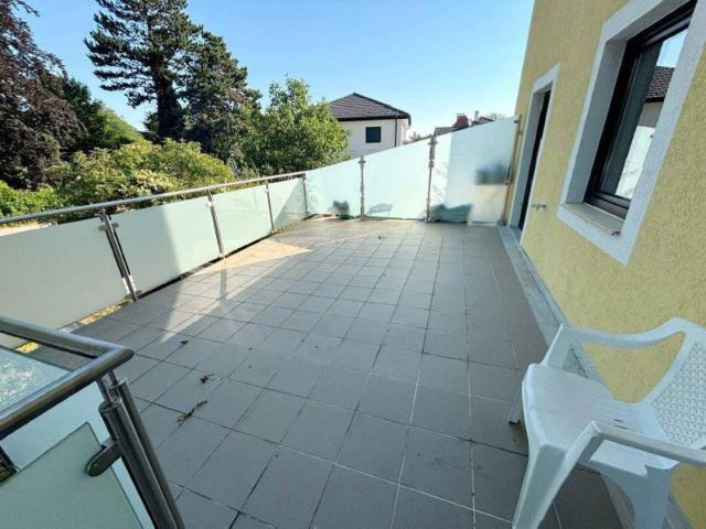 Vier Zimmerwohnung mit Terrasse in Frohsdorf!