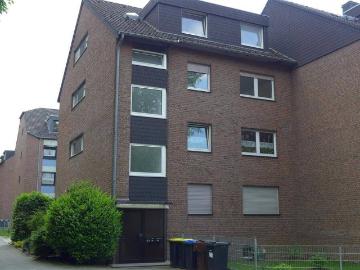 Vierfamilienhaus am Schmölderpark, Garten, drei PKW Stellplätze, eine Wohnung frei