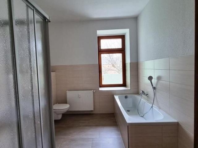 Vierraumwohnung mit Balkon u. separatem Eingang!