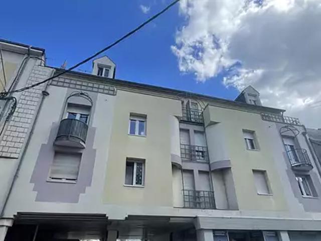 Vierzon 18100 Achat / Vente appartement 2 pièces t2 au dernier étage