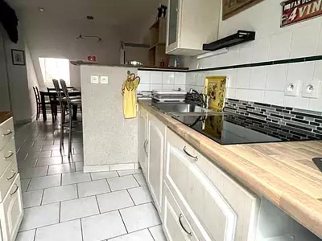 Vierzon 18100 Location appartement 2 pièces t2 au dernier étage