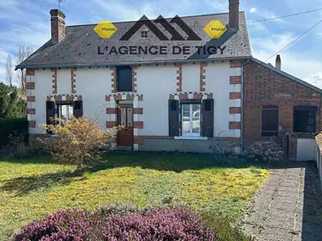Viglain 45600 Achat / Vente maison 4 pièces t4 au dernier étage cave
