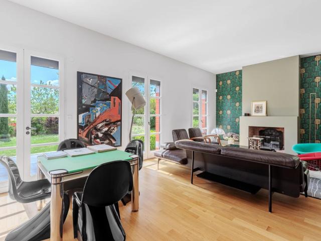 VIGOULET AUZIL, Maison rénovée avec piscine. 290m² Vigoulet Auzil