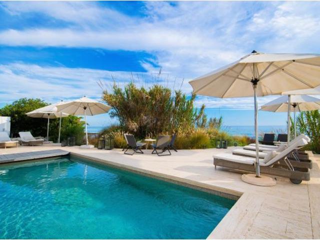 Viilla de lujo en primera línea Costa Bella Marbella