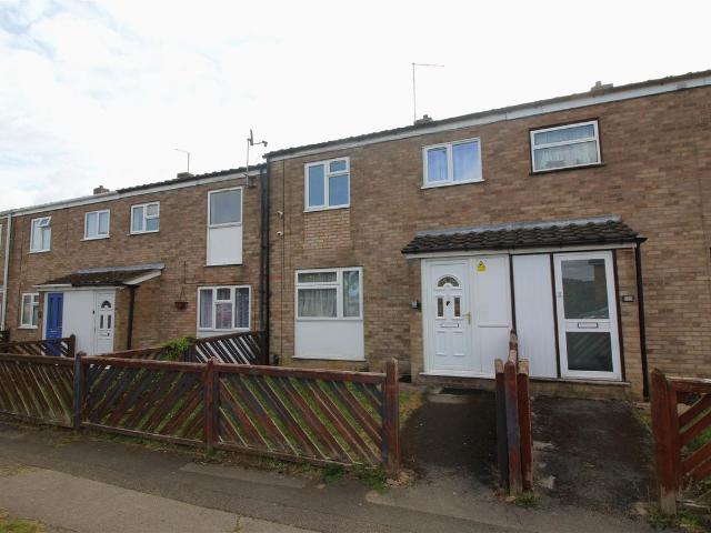 Viking Court, Stanground, Peterborough PE2, 3 bed terraced house to rent, £1,100 pcm | PrimeLocation