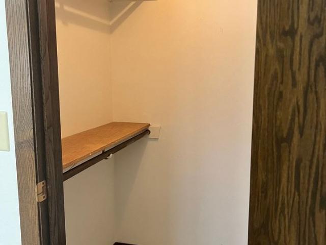 Viking Villas Apartments with Classic Brick Charm & Convenient Living 2 Bedroom Apartment for Rent at 3901 3901 & 3909 S Cathy, Sioux Falls, SD 57106