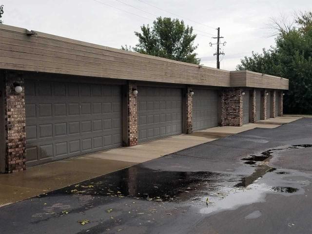 Viking Villas Apartments with Classic Brick Charm & Convenient Living 2 Bedroom Apartment for Rent at 3901 3901 & 3909 S Cathy, Sioux Falls, SD 57106