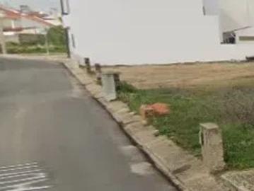 Vila Nova da Baronia, Alvito, cinco Lotes urbanos que poderá transformar com novo projeto, por exemplo fazer de 2 lotes um só lote