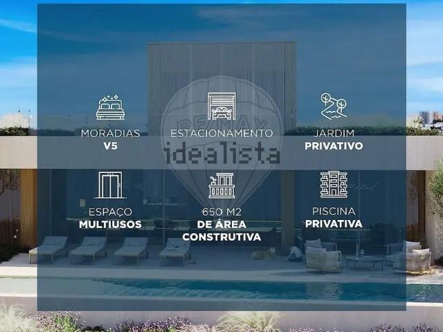 Vila Nova de Gaia Porto 105237198