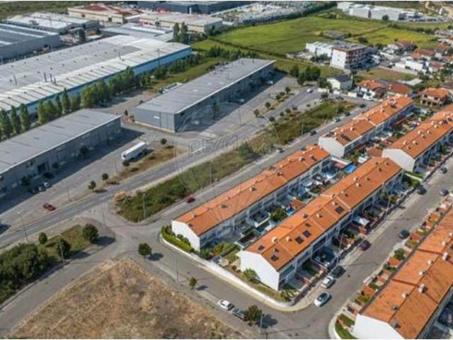 Vila Nova de Famalicão Vila Nova de Famalicão 102859339