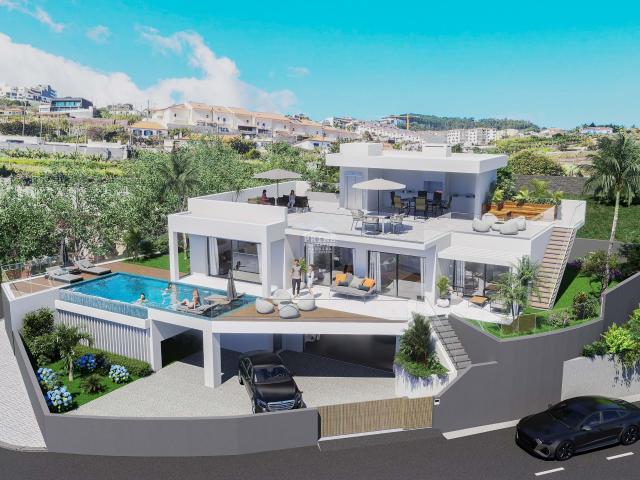 Vila Nova e Moderna Exclusiva com Vista Panorâmica para o Oceano em Cristo Rei à Venda