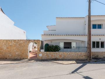 Vila com 4 quartos e piscina de imersão em Luz, Oeste do Alg. 146m² Luz