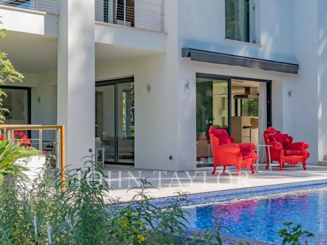 Villa contemporaine proche de la plage