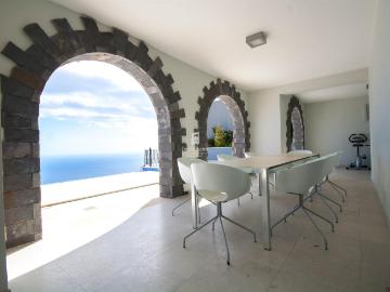 Vila contemporânea deslumbrante na Vila Palheiro 490m² São gonçalo