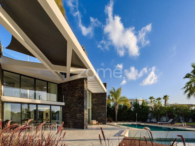 Vila Contemporânea T3+2 | Quinta da Boa Nova | Ferragudo, Algarve