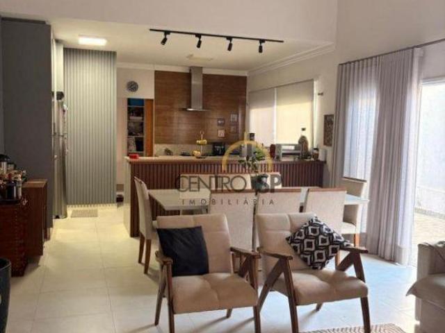 Vila Coralina, Casa para venda com 231 m² e 3 suíte