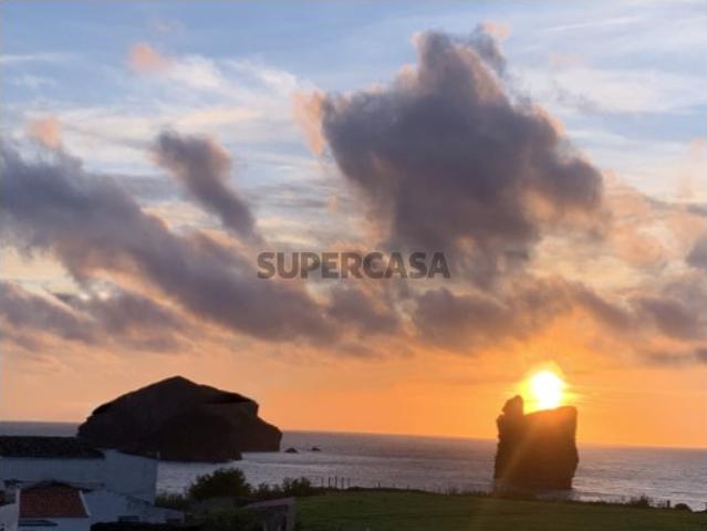 Vila de luxo com vista de mar