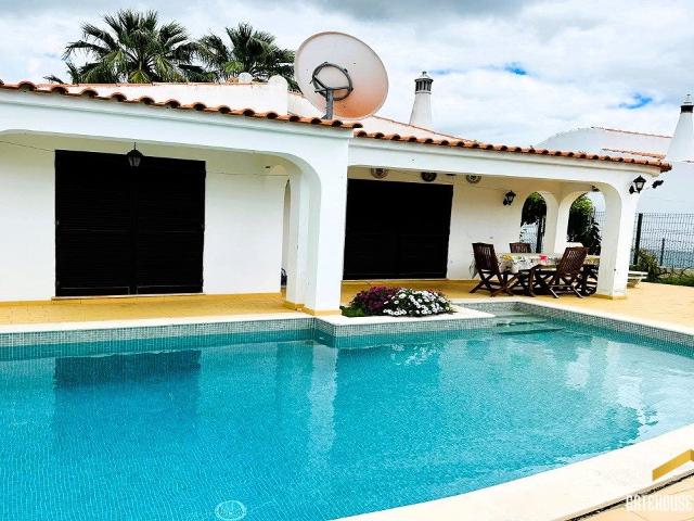 Vila de 2 quartos com piscina perto do Old Village, Vilamour. 124m² Quarteira