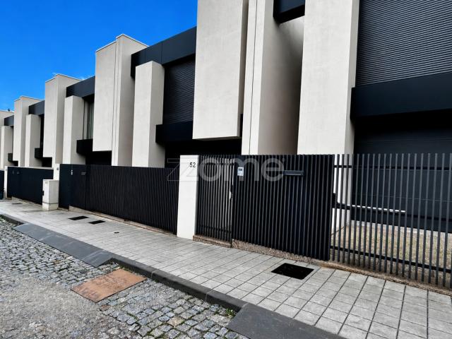 Vila de 3 quartos com jardim em Gondomar