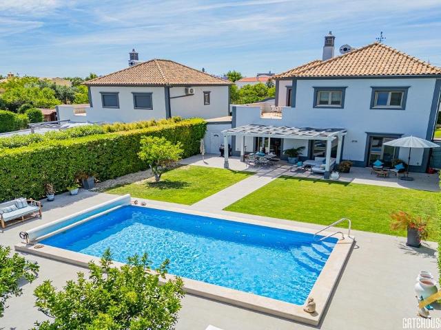 Vila de 4 quartos com piscina aquecida em Almancil, Algarve. 304m² Almancil